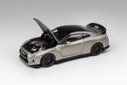 Motorhelix 1:64 Nissan GT-R R35 Tracked Edition Engineered By Nismo T-Spec 2022 Millennium Jade Openable Front Hood Detailed Engine Official Licensed (Premium Box Packaging)