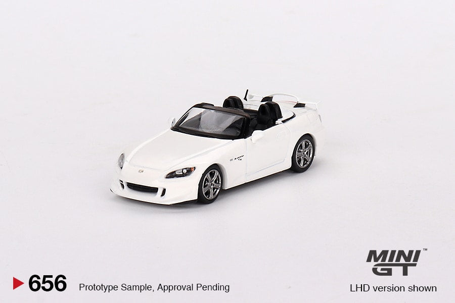 Mini GT 1:64 Honda S2000 (AP2) CR Grand Prix White LHD (MGT00656-CH)