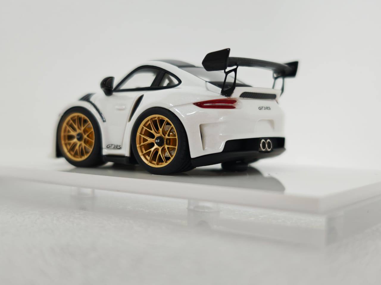 [Premium Resin Model] YM Model X MiniCrafisman 1:64 Porsche 992 GT3 RS White with Black Stripes Cute Egg Car (Full Interiors Rolling Cage Metal Exhausts Glossy Paint) Limited to 150 Pieces (Copy)