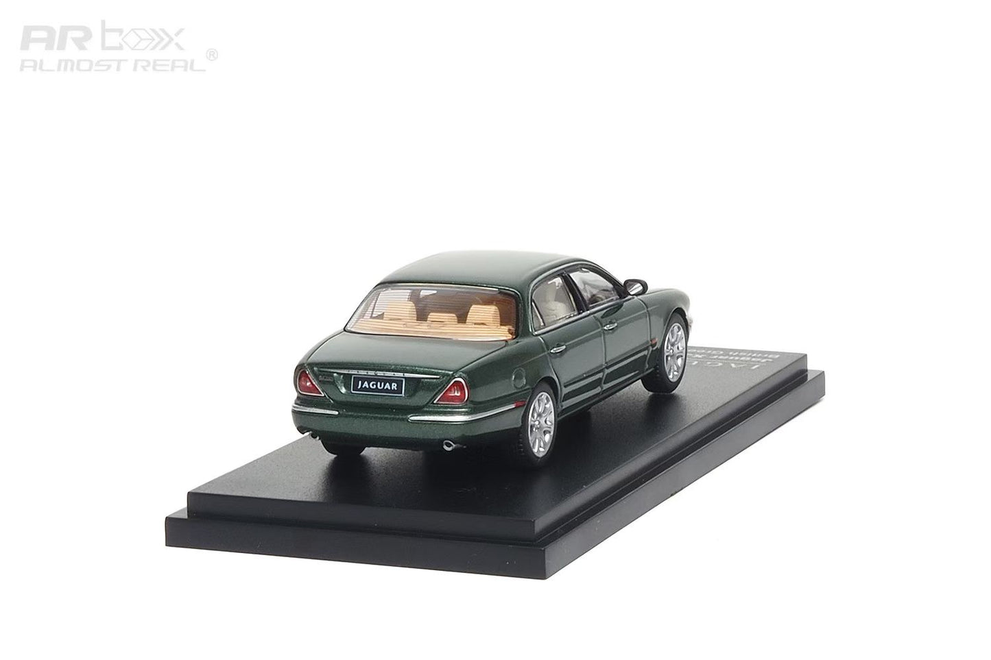 AR Box 1:64 Jaguar XJ350 British Racing Green Jaguar Official Licensed