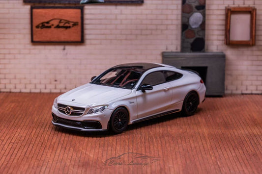 [Premium Resin Model] Car Lounge 1:64 Mercedes-Benz C63S Coupe C-Class W205 Diamond White Premium Box Packaging (Limited to 399 Pieces)