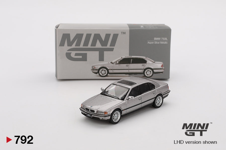 Mini GT 1:64 BMW 750IL Aspen Silver Metallic (MGT00792-CH)