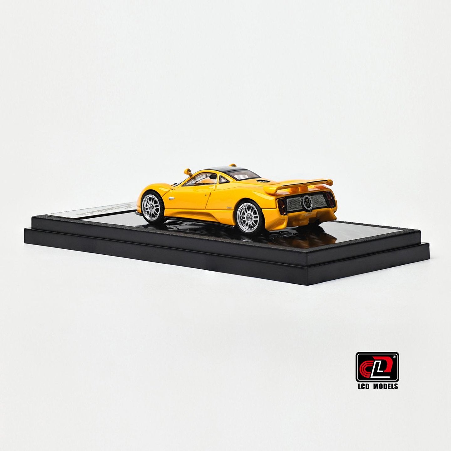 LCD 1:64 Pagani Zonda C12 Yellow Official Licensed