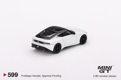 Mini GT 1/64 Nissan Z Performance 2023 Everest White LHD (MGT00599-CH)