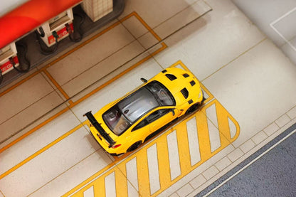 Street Weapon 1:64 BMW M4 G82 Floßmann / Flossmann Auto Design Wide-body Custom Yellow