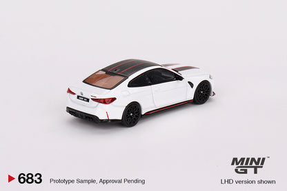 Mini GT 1:64 BMW M4 CSL Alpine White LHD (MGT00683-CH)