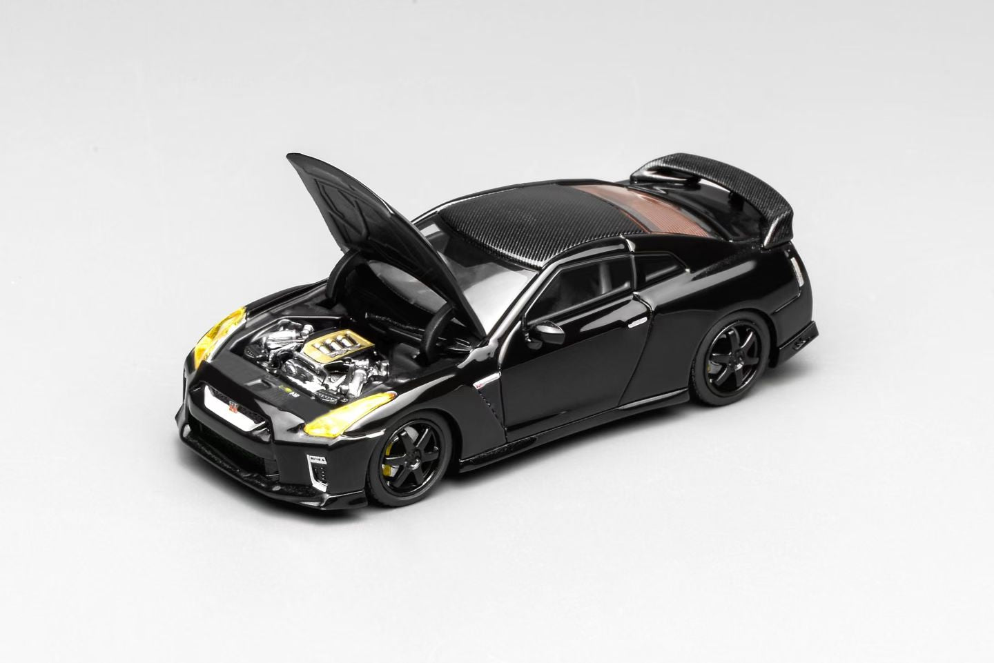 Motorhelix 1:64 Nissan GT-R R35 Pearl Black Customized Head Light Openable Front Hood Detailed Engine Official Licensed (Premium Box Packaging)