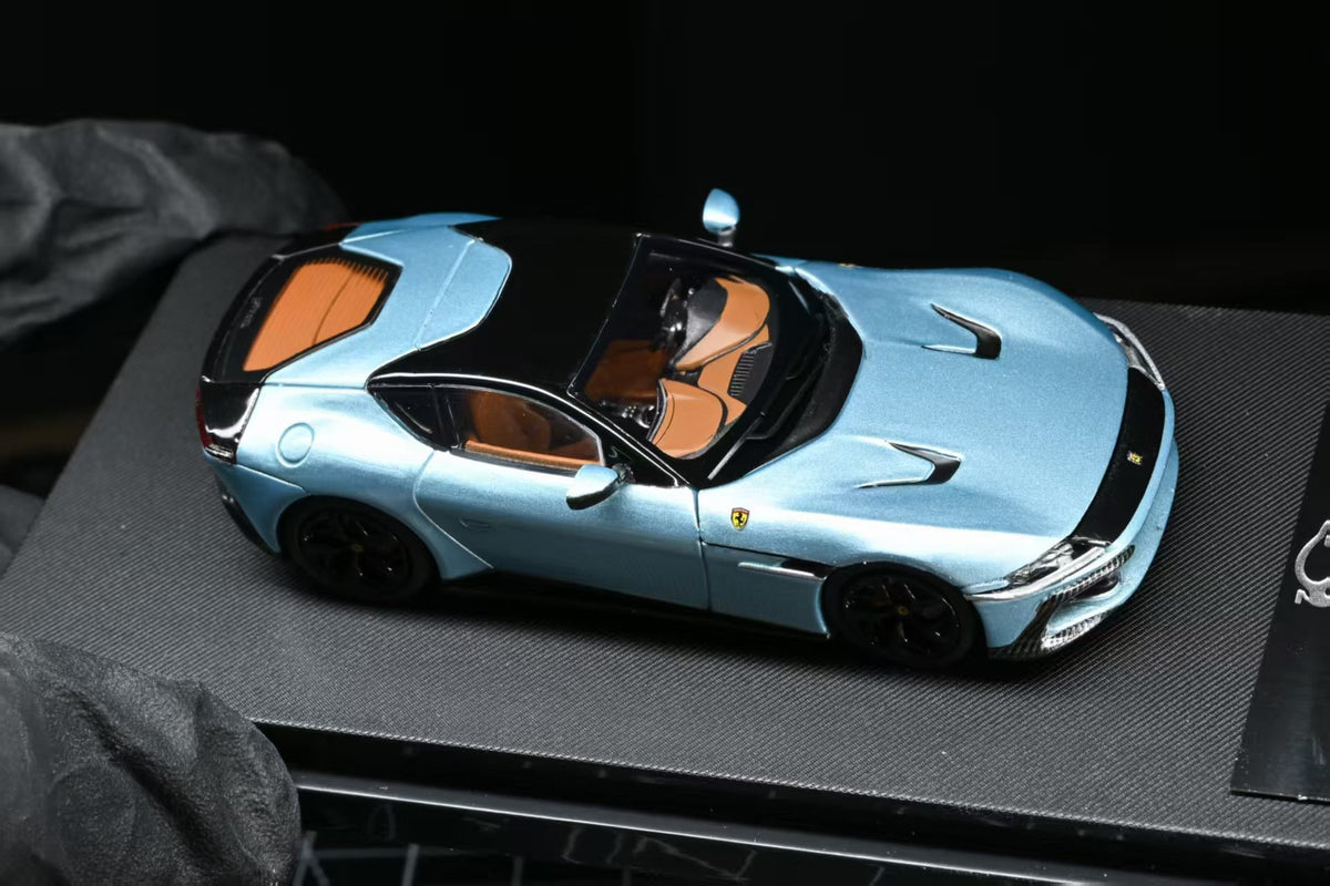 7CM Model 1:64 12Cilindri Hard Top Coupe Azzurro California Blue Openable Front Good Detailed Engine