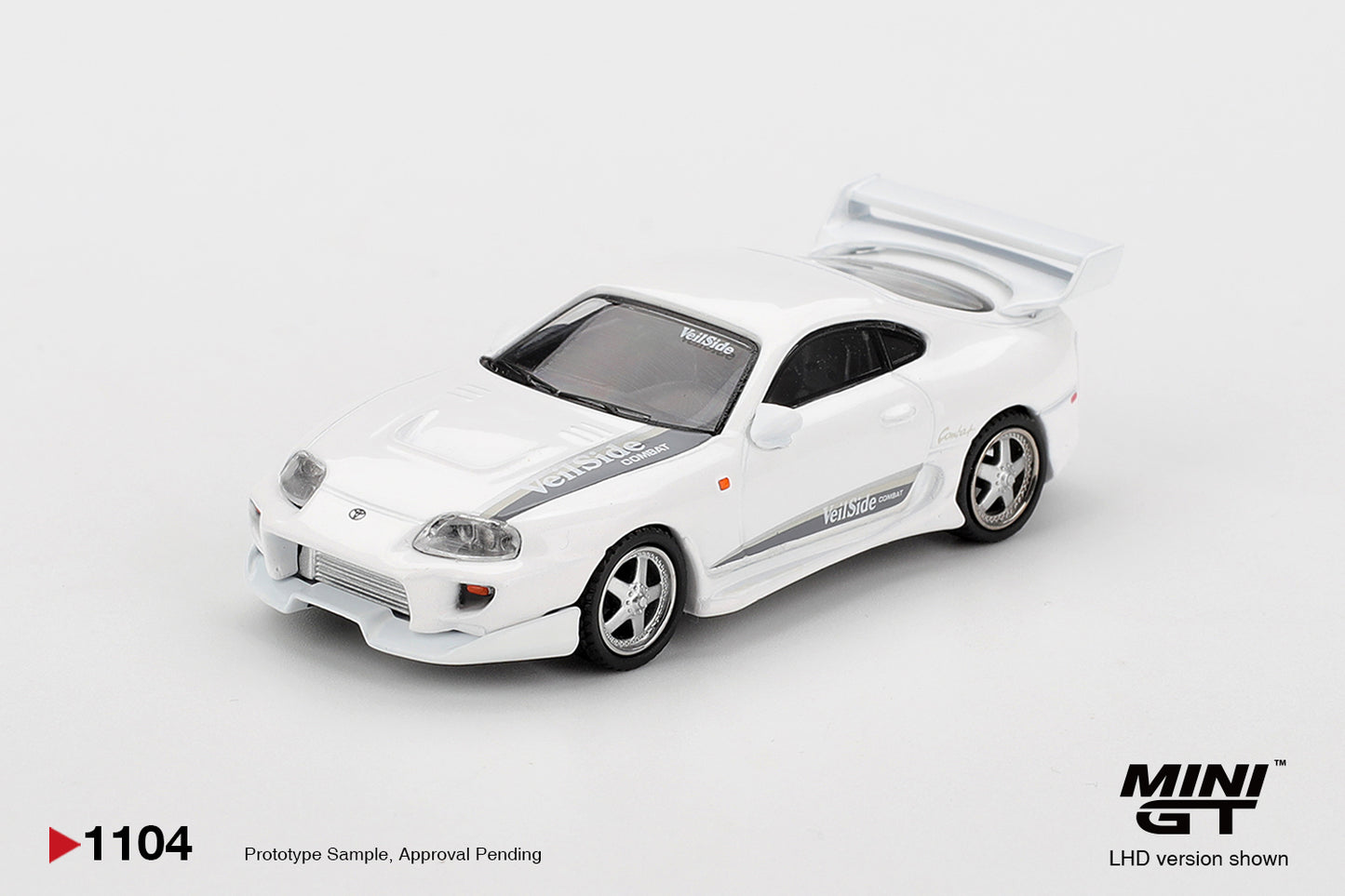 Mini GT 1:64 Toyota Supra VeilSide Combat V-I White (MGT01104-CH)