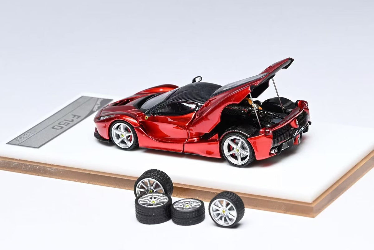 Street Buster 1:64 LaFerrari F150 Coupe Hard Top Rosso Maranello Metallic Red Openable Rear Hood Detailed Engine with Extra Wheel-Set
