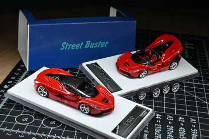 Street Buster 1:64 LaFerrari F150 Coupe Hard Top Rosso Corsa Standard Red Openable Rear Hood Detailed Engine