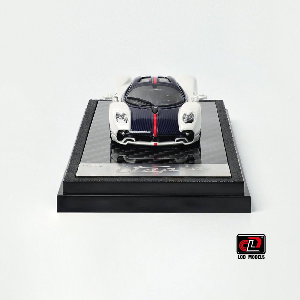 LCD 1:64 Pagani Utopia White Blue Carbon Official Licensed