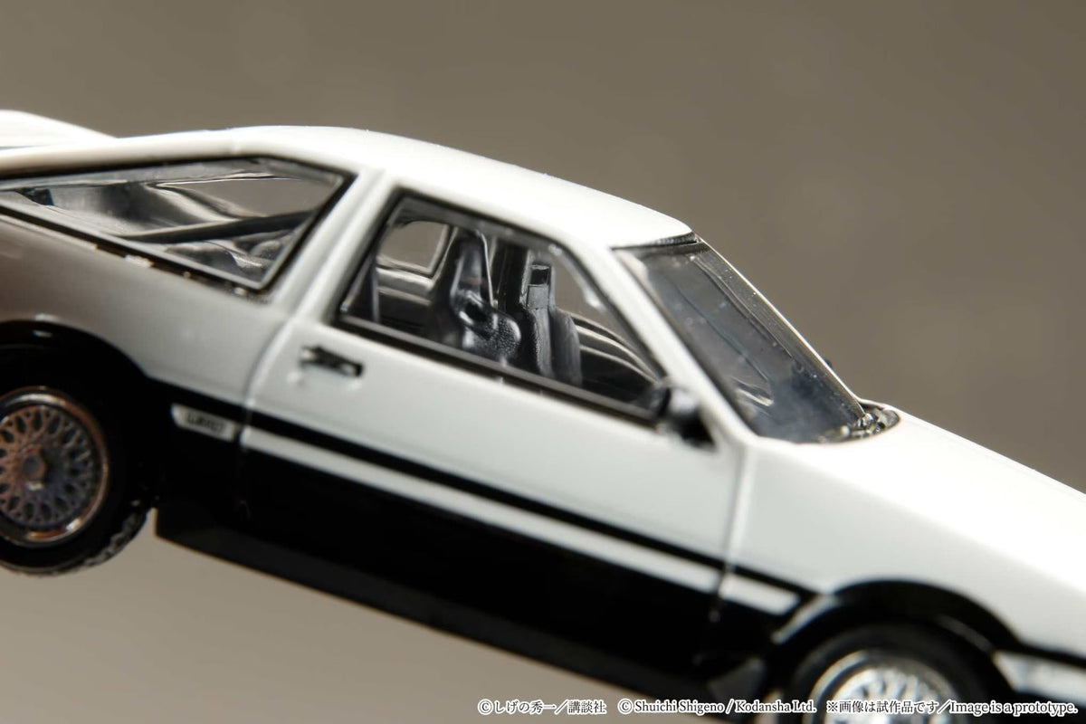 Hobby Japan x JDM64 1:64 Toyota COROLLA LEVIN (AE86) White with Silver Rims / INITIAL D Wataru Akiyama VS Keisuke Takahashi (with 2 Collector Cards)