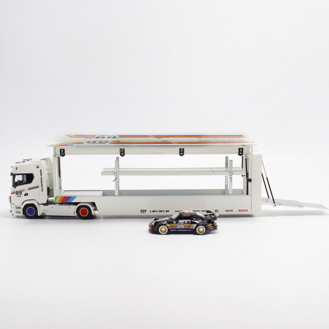 Kengfai X Maxwell 1:64 Scania S-Series 730 V8 Enclosed Double Deck Gull Wings Transporter Lorry Truck Livery White Apple #89 Edition Limited 450 Pieces