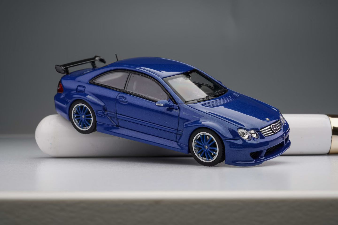 Fine Model 1:64 AMG CLK DTM Blue