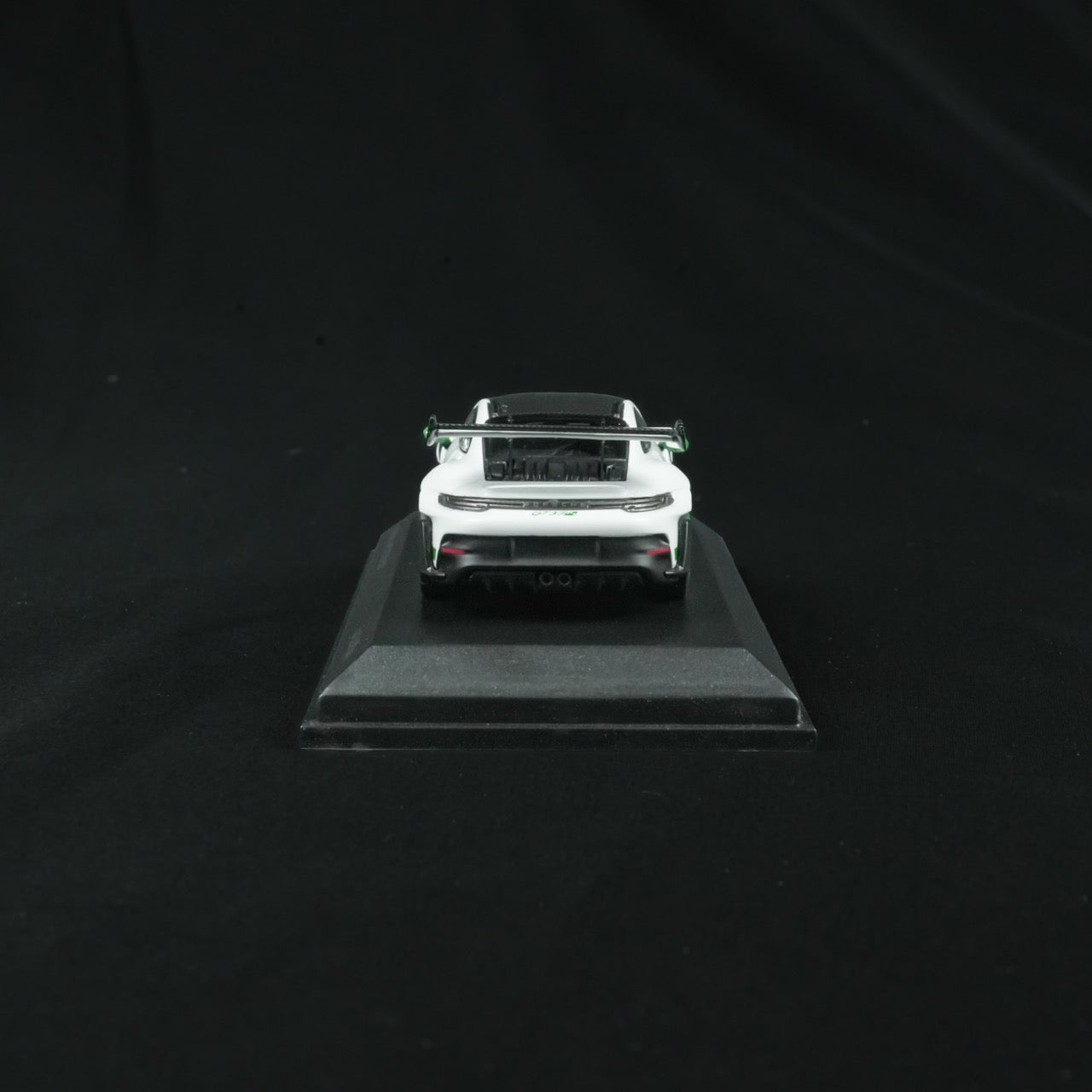 MINICHAMPS 1:64 PORSCHE 911 (992) GT3 RS 2023 WHITE W WEISSACH PACKAGE - TRIBUTE TO AMERICA  - EXCLUSIVE FOR CLDC
