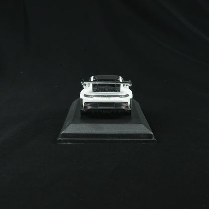 MINICHAMPS 1:64 PORSCHE 911 (992) GT3 RS 2023 WHITE W WEISSACH PACKAGE - TRIBUTE TO AMERICA  - EXCLUSIVE FOR CLDC