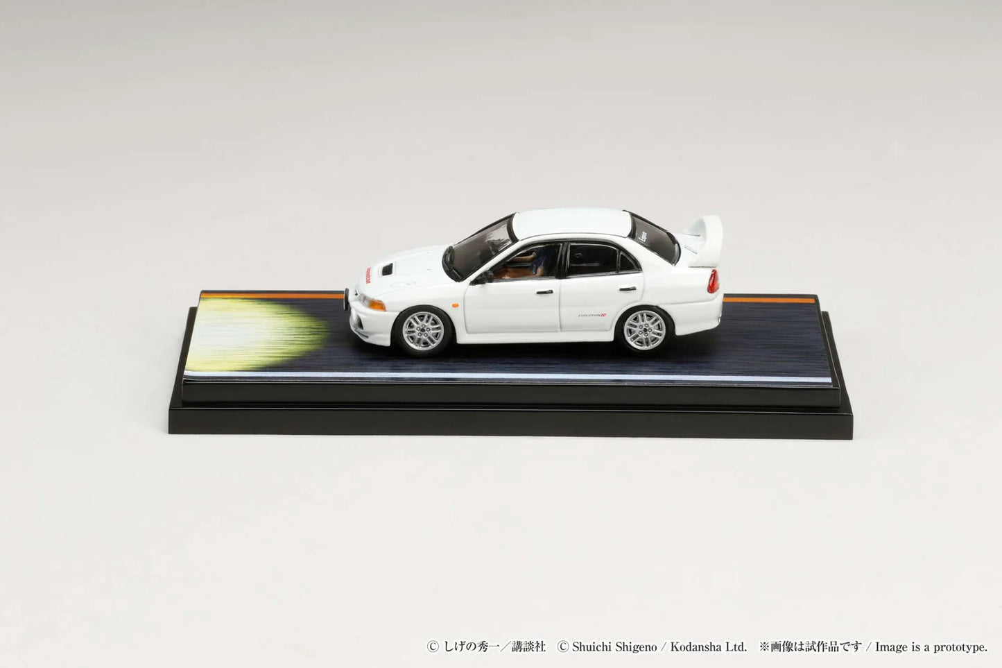 Hobby Japan 1:64 Mitsubishi Lancer RS Evolution Ⅳ Initial D Official Licensed Seiji Iwaki VS Takumi Fujiwara with Seiji Iwaki Figure Driving In The Car