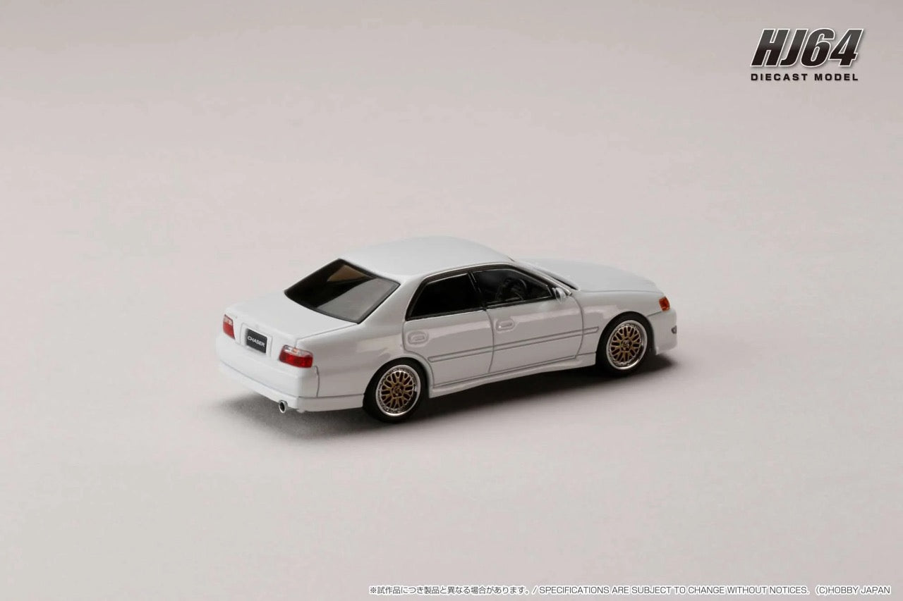 Hobby Japan 1:64 Toyota CHASER TOURER V (JZX100) 1998 / JDM STYLE SUPER WHITE II (HJ644072W)