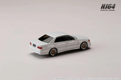 Hobby Japan 1:64 Toyota CHASER TOURER V (JZX100) 1998 / JDM STYLE SUPER WHITE II (HJ644072W)