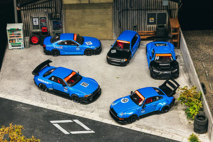 Tarmac Works 1:64 10th Anniversary Box Set - 5 Model Cars + Tarmac Cards