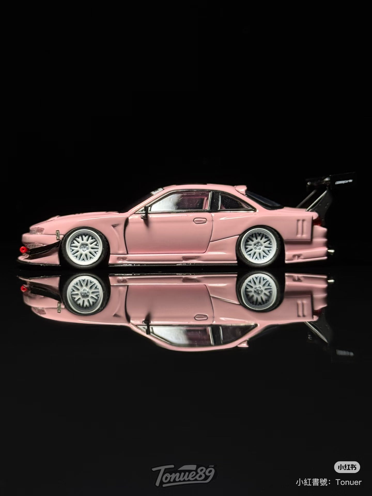 Mortal 1:64 Nissan Silvia S14 GT-Spec V2 SEIJI Ookawara Peach Pink in Premium Box Packaging - Chinese Customised Version