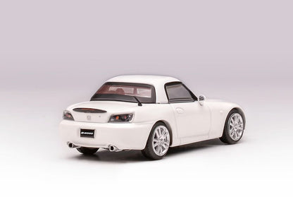 Motorhelix 1:64 Honda S2000 AP2 Official Licensed Grand Prix White Magnetic Assemble Parts Premium Packaging