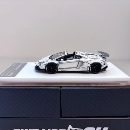 [3 Cars Bundle] Mini GT 1:64 Porsche 911 GT3 R #77 AO Racing 2025 IMSA Petit Le Mans in Paper Box Packaging (MGT01143-CH)  + [Premium Resin Model] Fine Works 1:64 Aventador LP700-4 White Black Panel Lines + DCM 1:64 RWB 993 Duck Tail Green