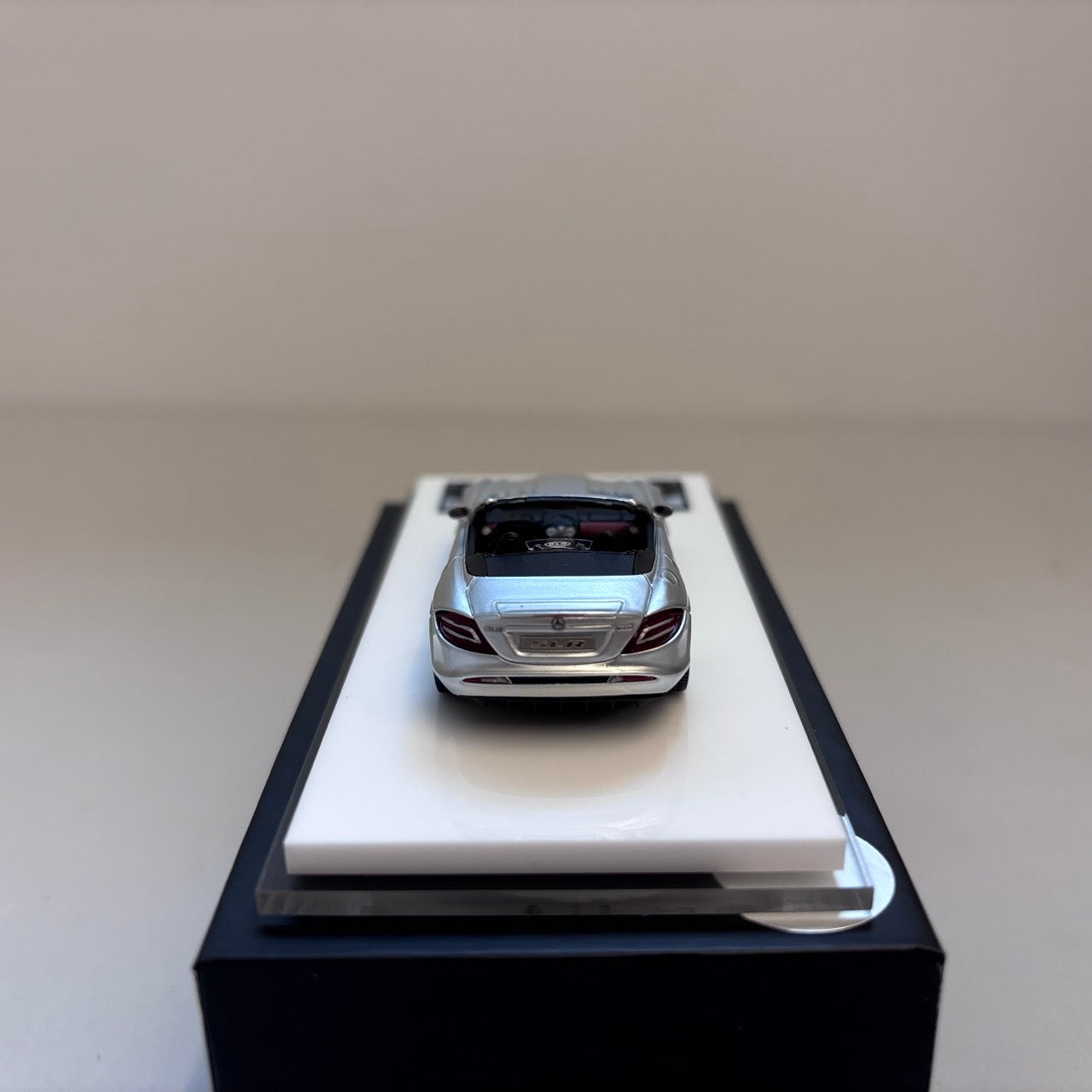 [Premium Resin Model] JG 1:64 SLR Roadster Convertible Silver in Premium Box Packaging