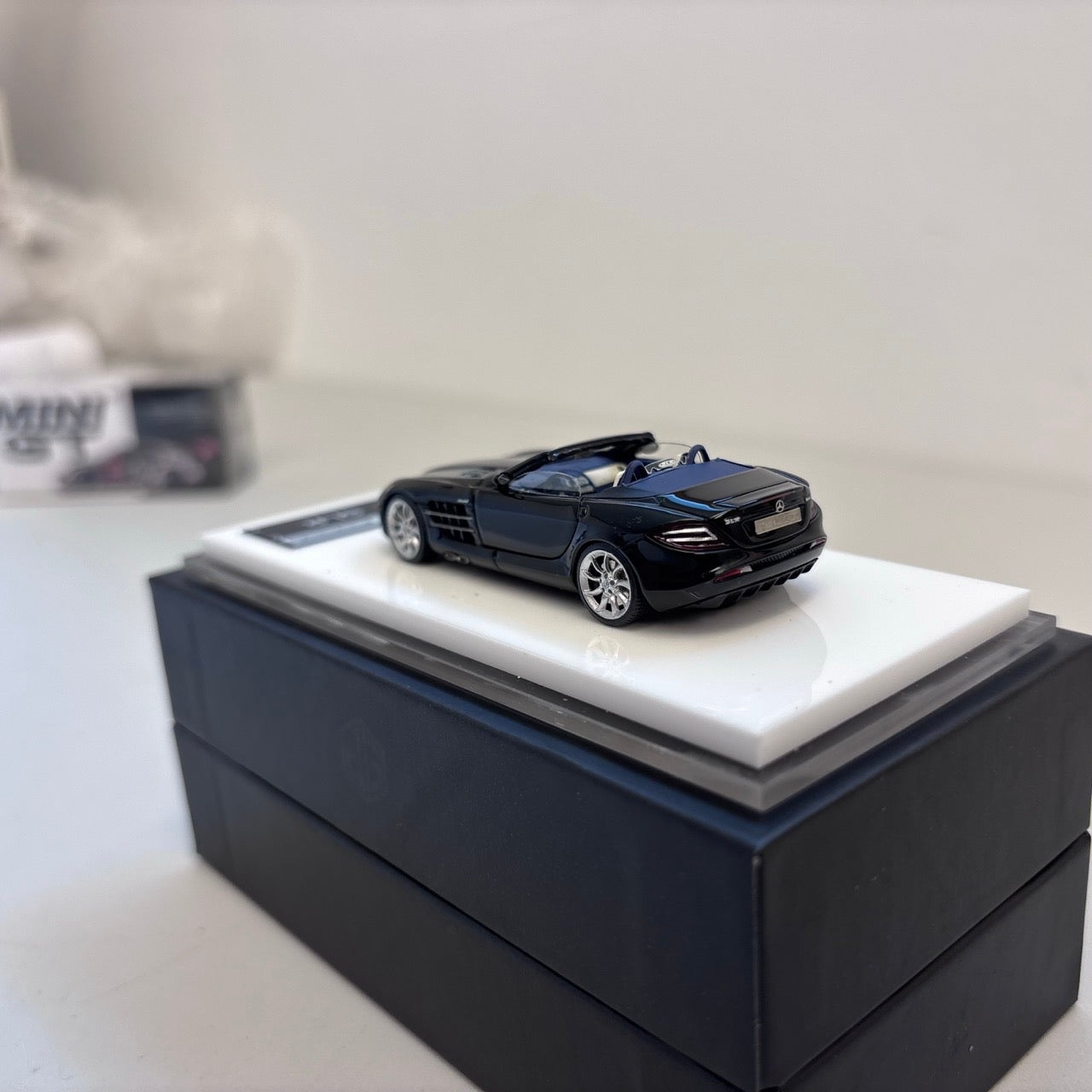[Premium Resin Model] JG 1:64 SLR Roadster Convertible Black in Premium Box Packaging