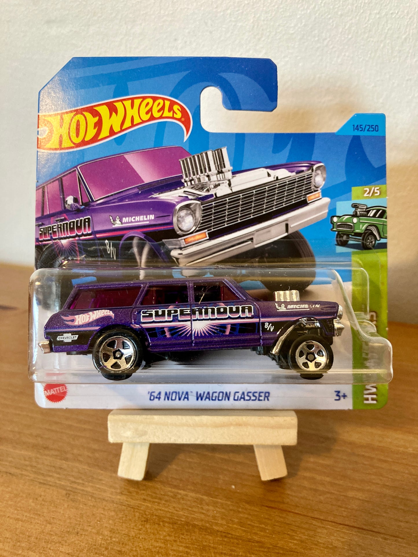 Hot Wheels '64 Nova Wagon Gasser