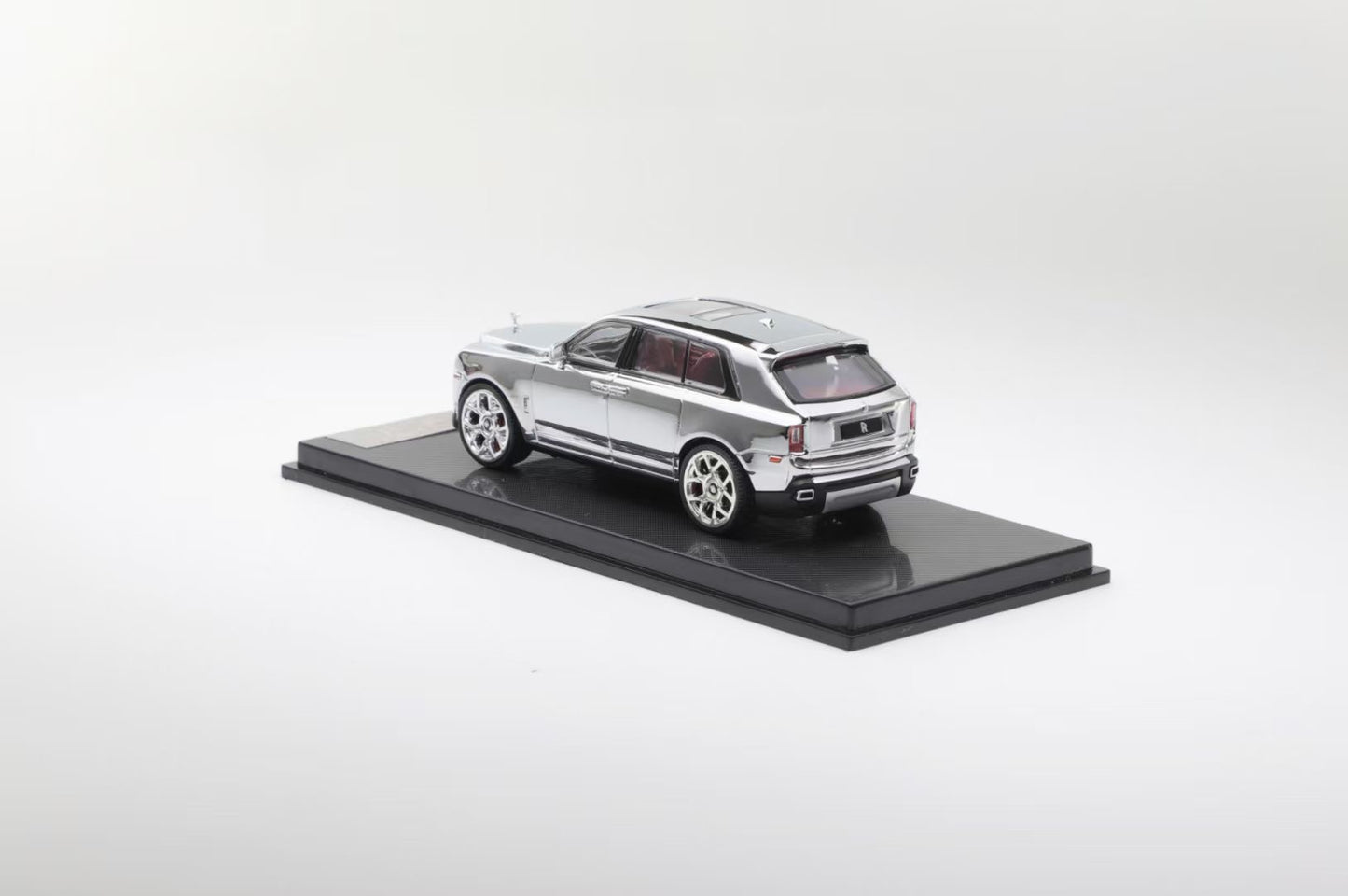 Smallcarart 1:64 Rolls Royce Cullinan Black Badge Edition Chrome White Steel Limited 399 Pieces