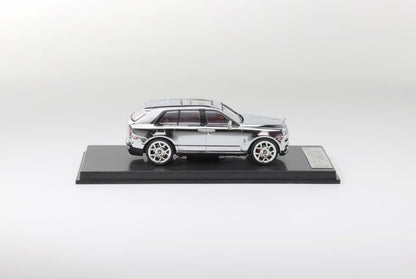Smallcarart 1:64 Rolls Royce Cullinan Black Badge Edition Chrome White Steel Limited 399 Pieces