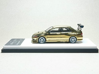 Model Collect 1:64 Mitsubishi Lancer Evolution 7 EVO VII Chrome Gold