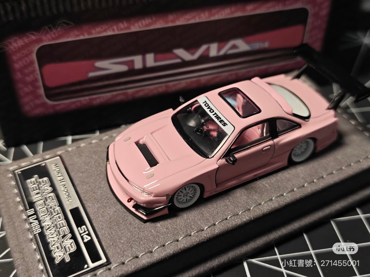Mortal 1:64 Nissan Silvia S14 GT-Spec V2 SEIJI Ookawara Peach Pink in Premium Box Packaging - Chinese Customised Version