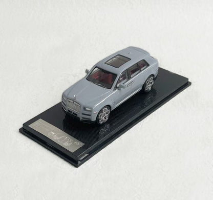 Smallcarart 1:64 Rolls Royce Cullinan Black Badge Edition Cement Grey