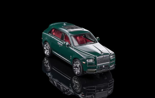 Smallcarart 1:64 Rolls Royce Cullinan Black Badge Edition British Green
