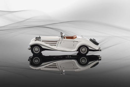 Liberty64 1:64 Mercedes-Benz 500K (W29) White (Flocked Foot Pads, Hardware Details, Wooden Platform + Acrylic Transparent Box + Flip-Top Gift Box Packaging)