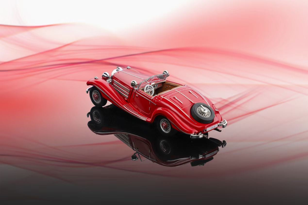 Liberty64 1:64 Mercedes-Benz 500K (W29) Red (Flocked Foot Pads, Hardware Details, Wooden Platform + Acrylic Transparent Box + Flip-Top Gift Box Packaging)