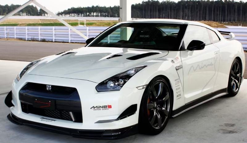 [Premium Resin Model] Model Idea 1:64 Nissan Skyline GT-R R35 Mines Custom White with Mines Strips Limited 299 Pieces
