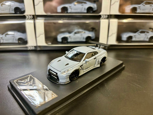 Big Boy Studio 1/64 Nissan Skyline GT-R R35 Matt Grey with Black Panel Lines