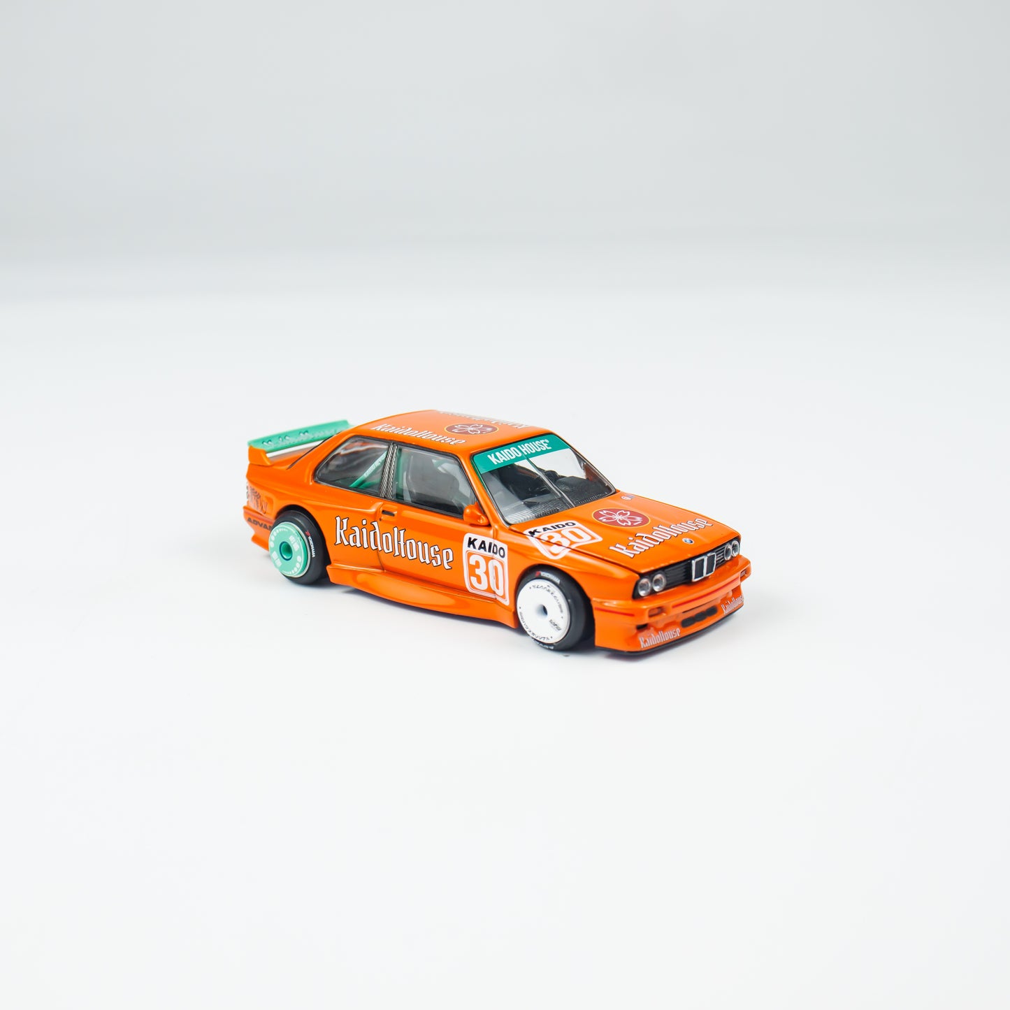 Mini GT 1:64 BMW M3 KaidoHaus V1 KaidoHouse (KHMG177)