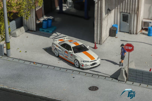 Fuji 1:64 Nissan Skyline GT-R R34 Nismo Z-Tune Gulf White Edition