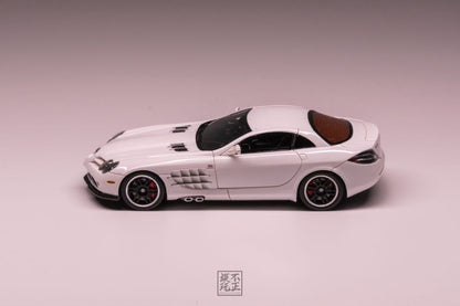 [Premium Resin Model] Car Lounge 1:64 Mercedes-Benz SLR McLaren 722 Edition White Premium Box Packaging Limited 399 Pieces