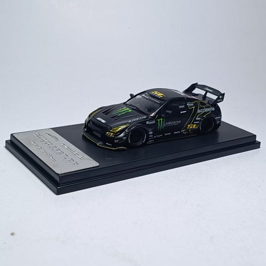 Model Collect 1:64 Nissan GT-R R35 2020 LBWK Silhouette Works GT 35GT-RR 3.0 Monster Energy Edition