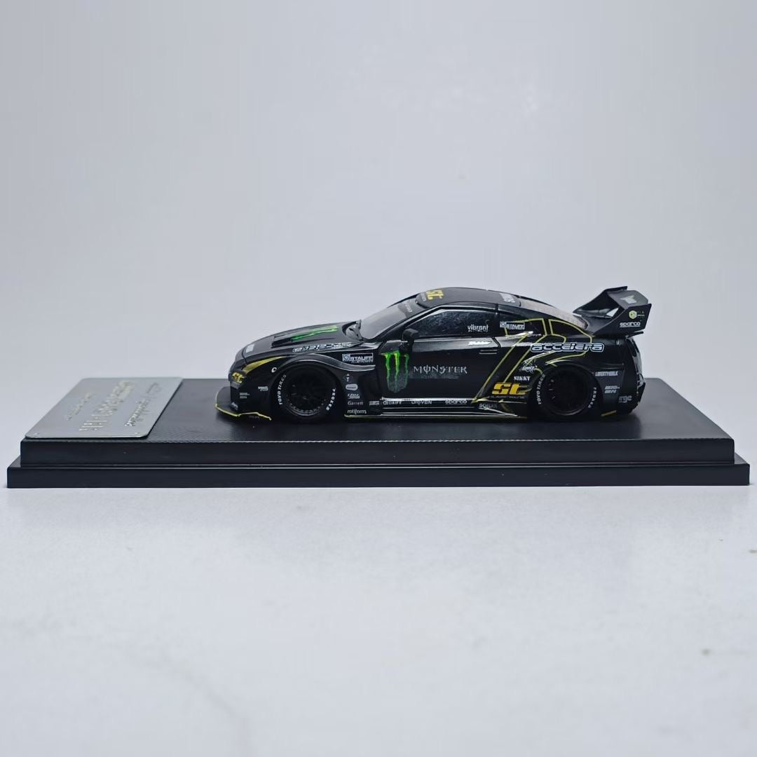 Model Collect 1:64 Nissan GT-R R35 2020 LBWK Silhouette Works GT 35GT-RR 3.0 Monster Energy Edition