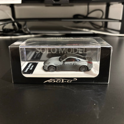 Solo 1:64 Nissan Fairlady Z33 350Z Pandem Rocket Bunny Custom Combat Grey