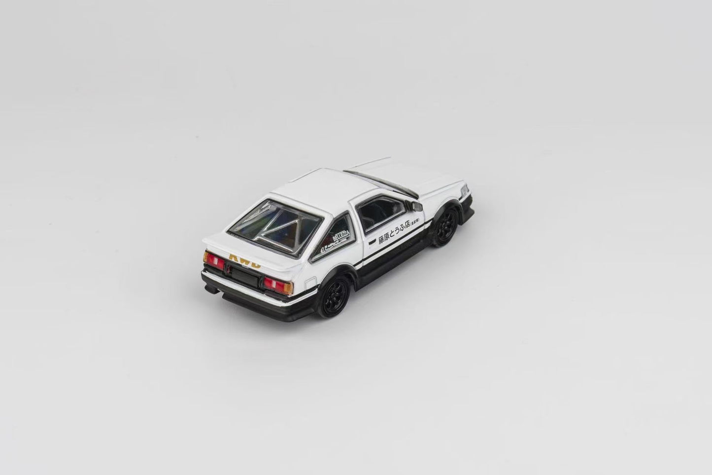 DCT 1:64 Toyota Corolla AE86 Levin GT-APEX RWB Wide Body Custom Initial D Fujiwara Edition White Front Hood