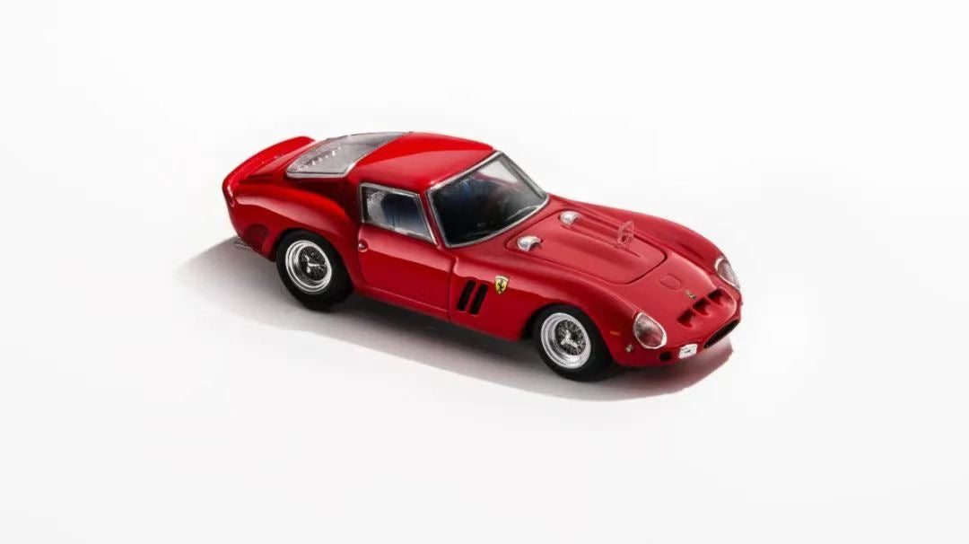 Classic Lover 1:64 Ferrari 250 GTO Red Openable Front Hood Detailed Engine Limited 999 Pieces