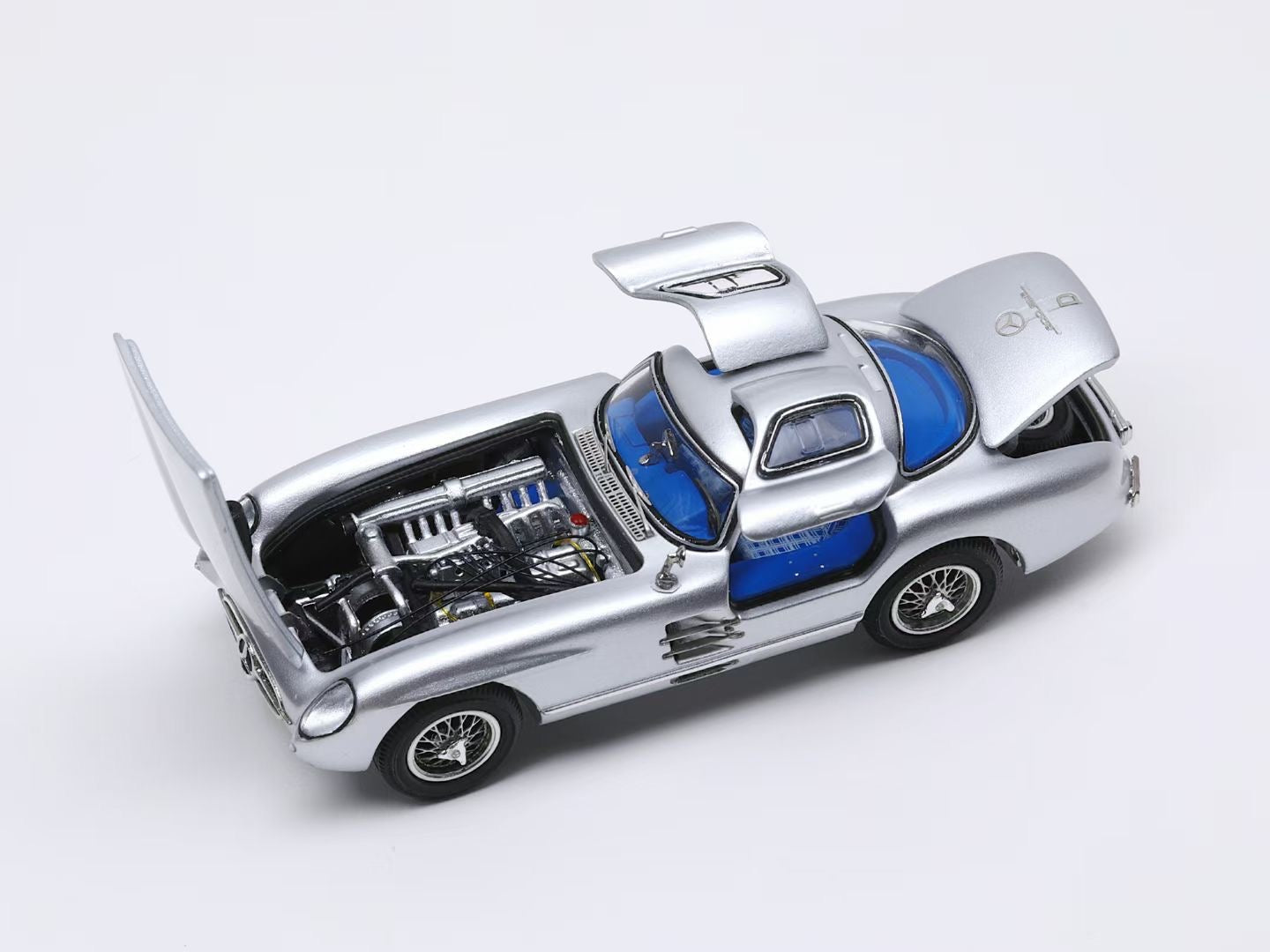 YS Model 1:64 Mercedes Benz SL Class MK1 300 SLR W196S 1955 Uhlenhaut Coupe Silver with Blue Interior (Openable Front Engine Hood and Gull Wing Doors)